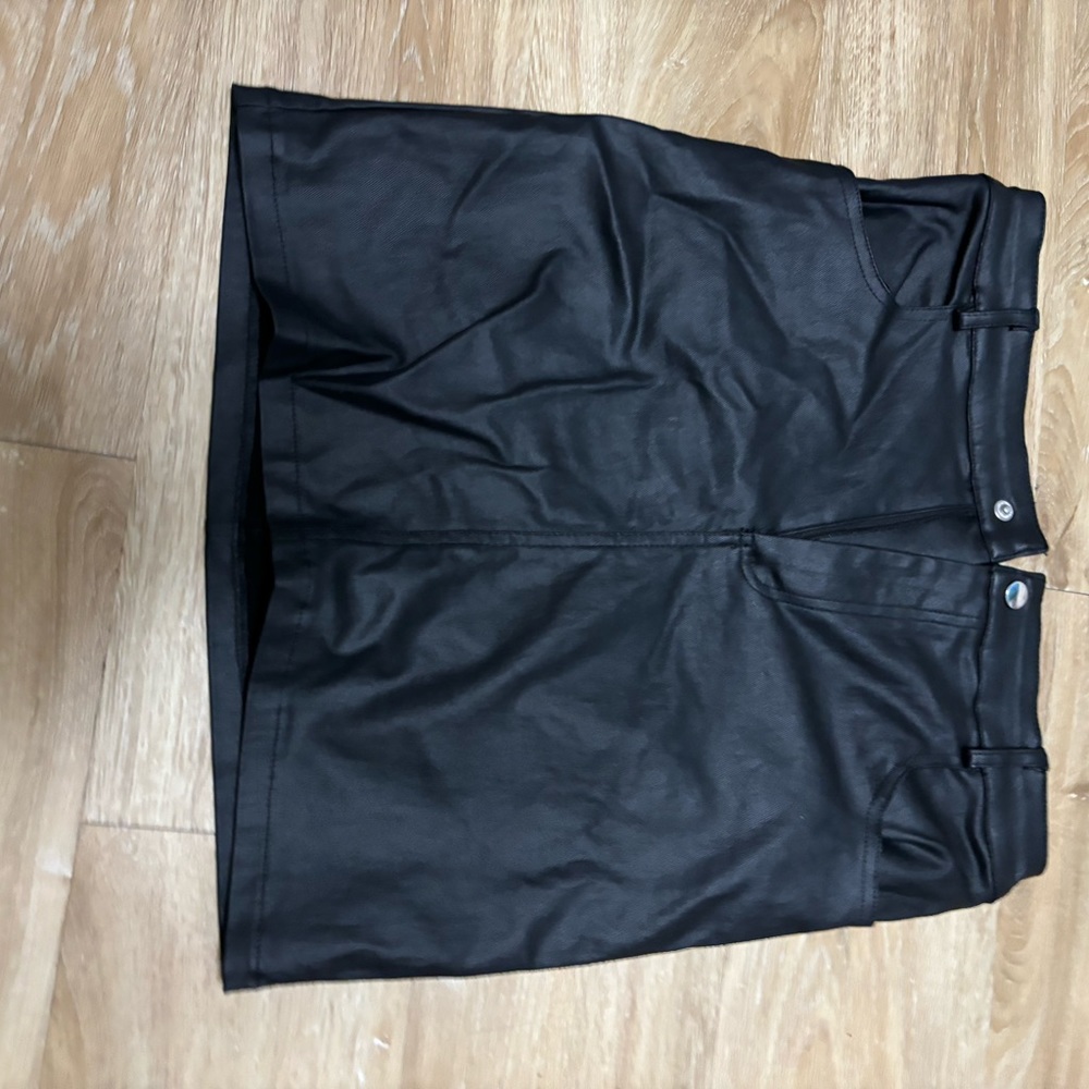 Leather mini skirt